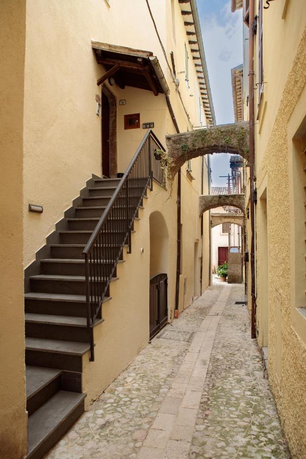 Nera Apartments SantʼAnatolia di Narco Εξωτερικό φωτογραφία